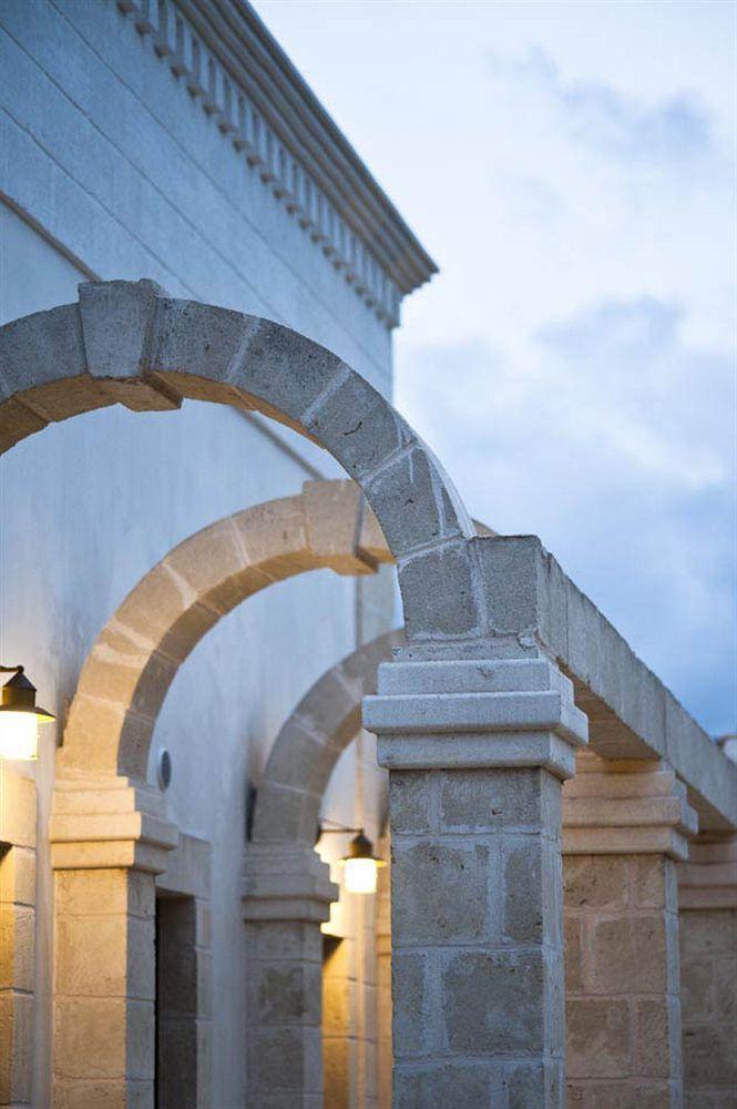 Donna Lucrezia Pezze Di Greco Exterior foto
