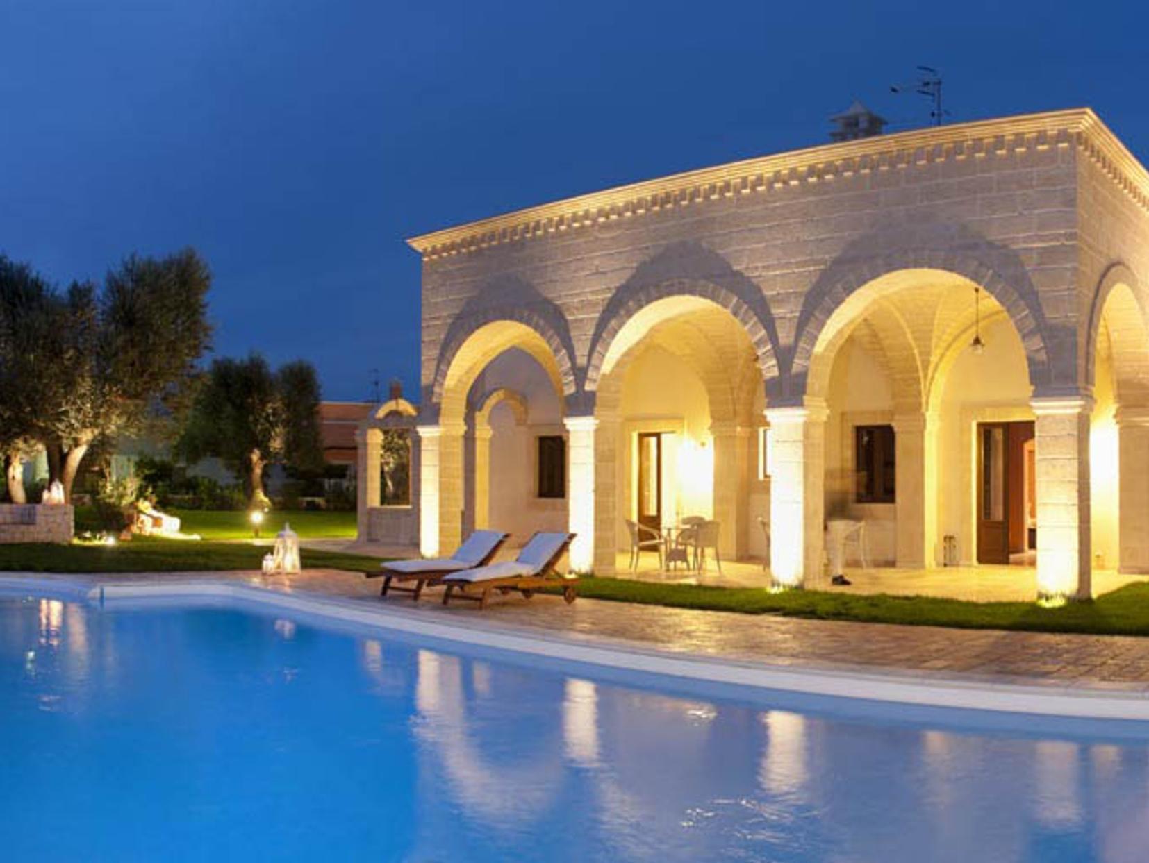 Donna Lucrezia Pezze Di Greco Exterior foto